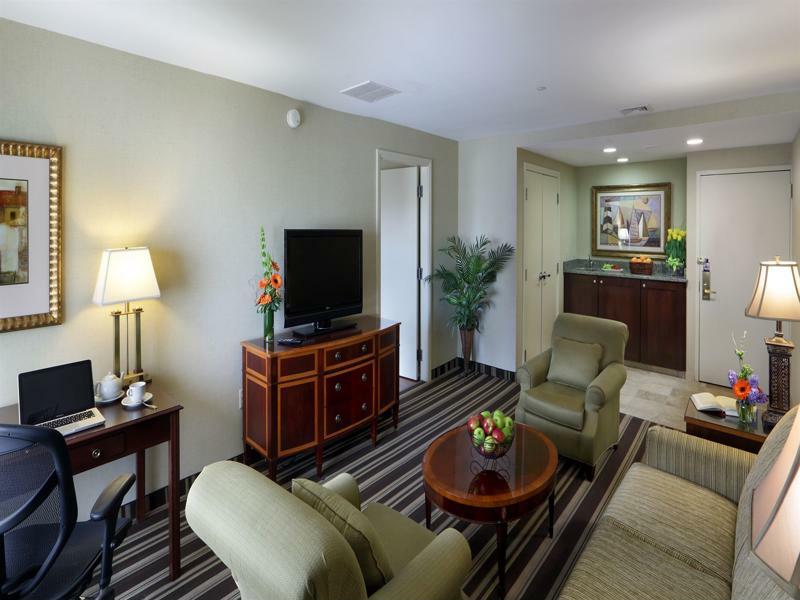 Hampton Inn Boston-Natick Exterior photo