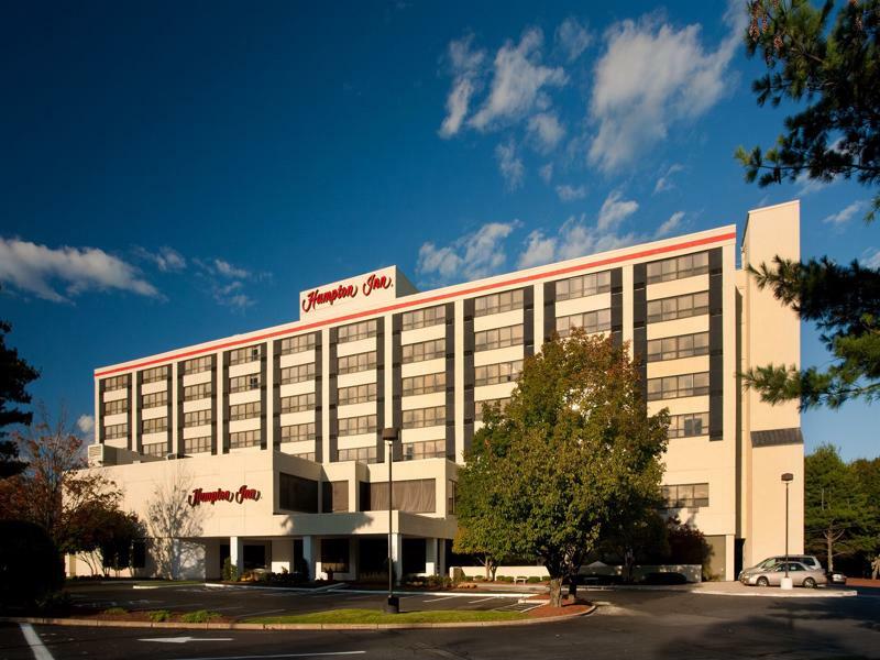 Hampton Inn Boston-Natick Exterior photo