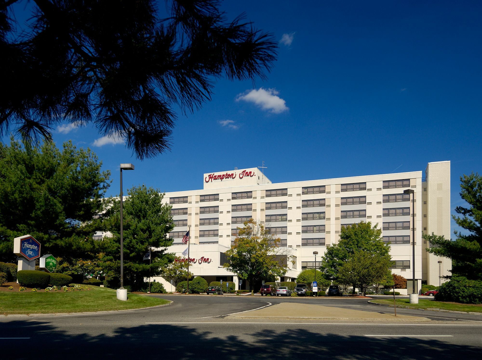 Hampton Inn Boston-Natick Exterior photo