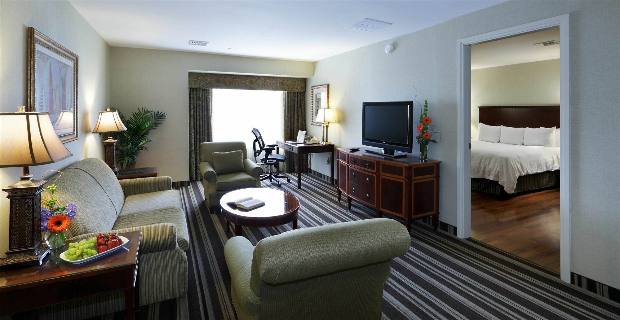 Hampton Inn Boston-Natick Exterior photo
